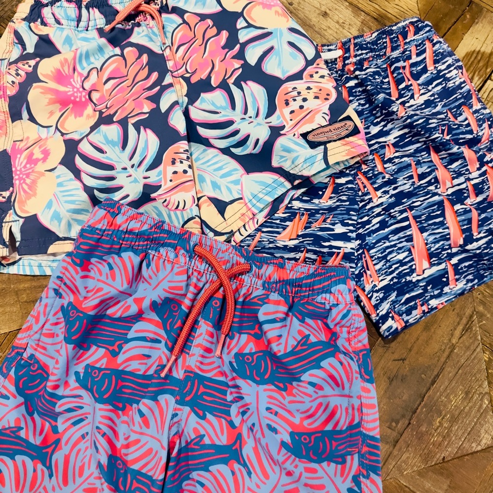Bundle of 3 Boys Vineyard Vines swimsuits. Various colors. Size 5.